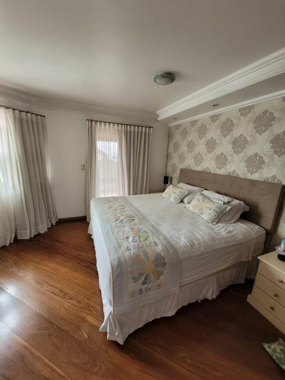 Casa com 4 Quartos à Venda, 323,00 m² - Foto 9