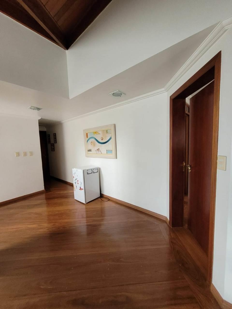 Casa com 4 Quartos à Venda, 323,00 m² - Foto 24