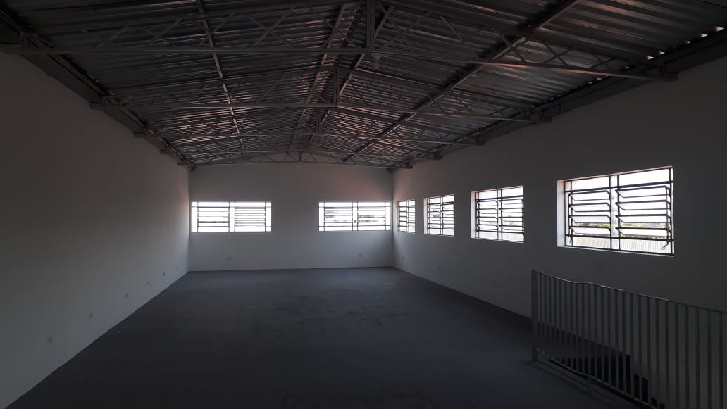 Comercial com 4 Quartos à Venda, 416,00 m² - Foto 2