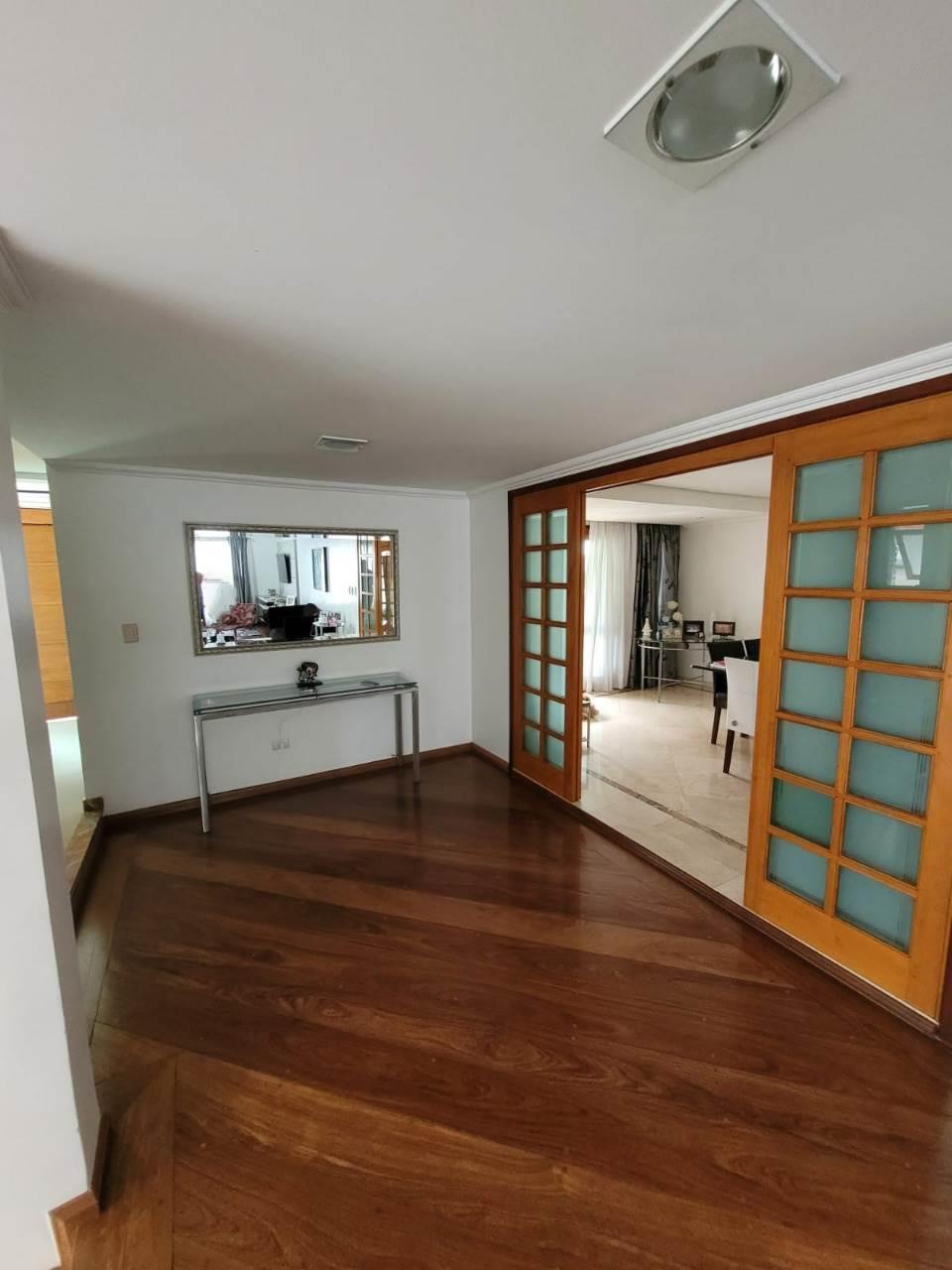 Casa com 4 Quartos à Venda, 323,00 m² - Foto 8